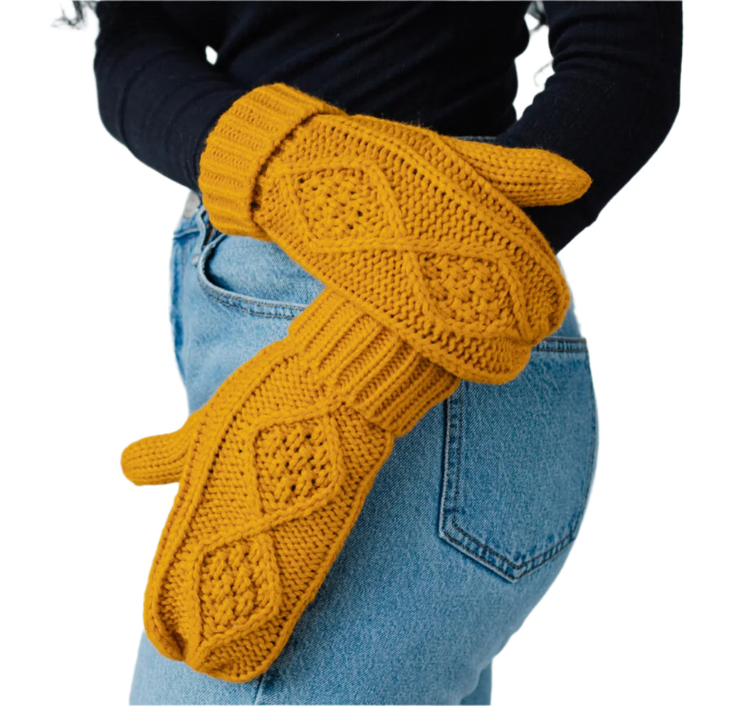 Cable Knit Mittens - Honey