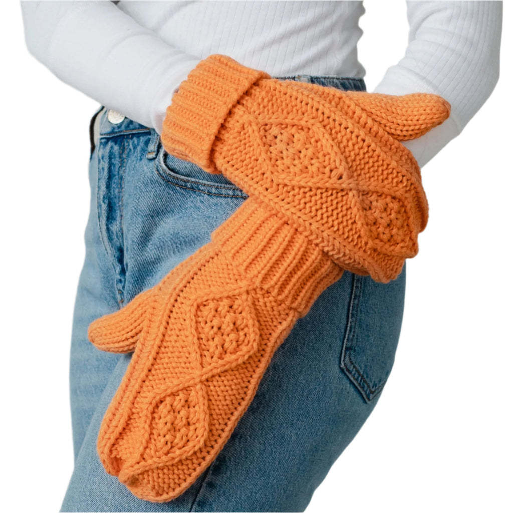 Cable Knit Mittens - Apricot